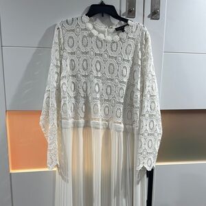 Elegant White Lace Dress